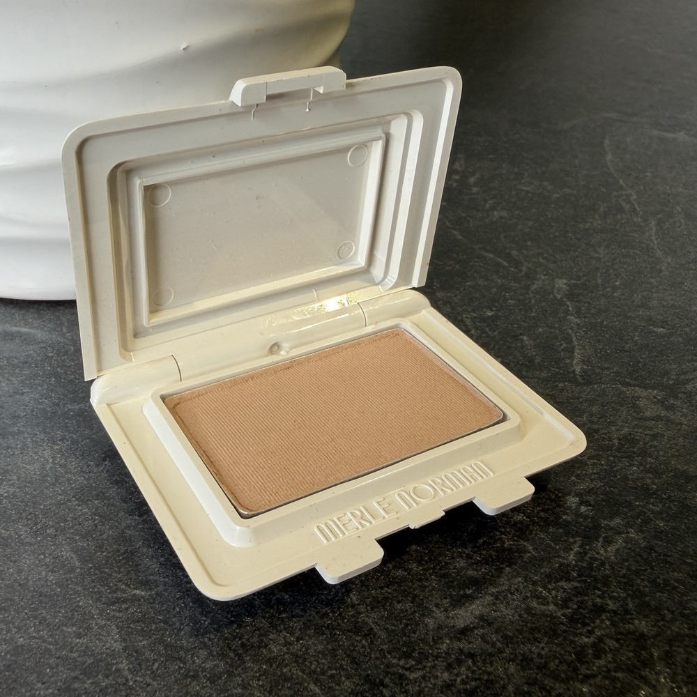 NEW Merle Norman Ultra Powder Foundation ULTRA CHIFFON Sample Size .10 oz